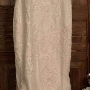 Wedding dress size 8 to 10